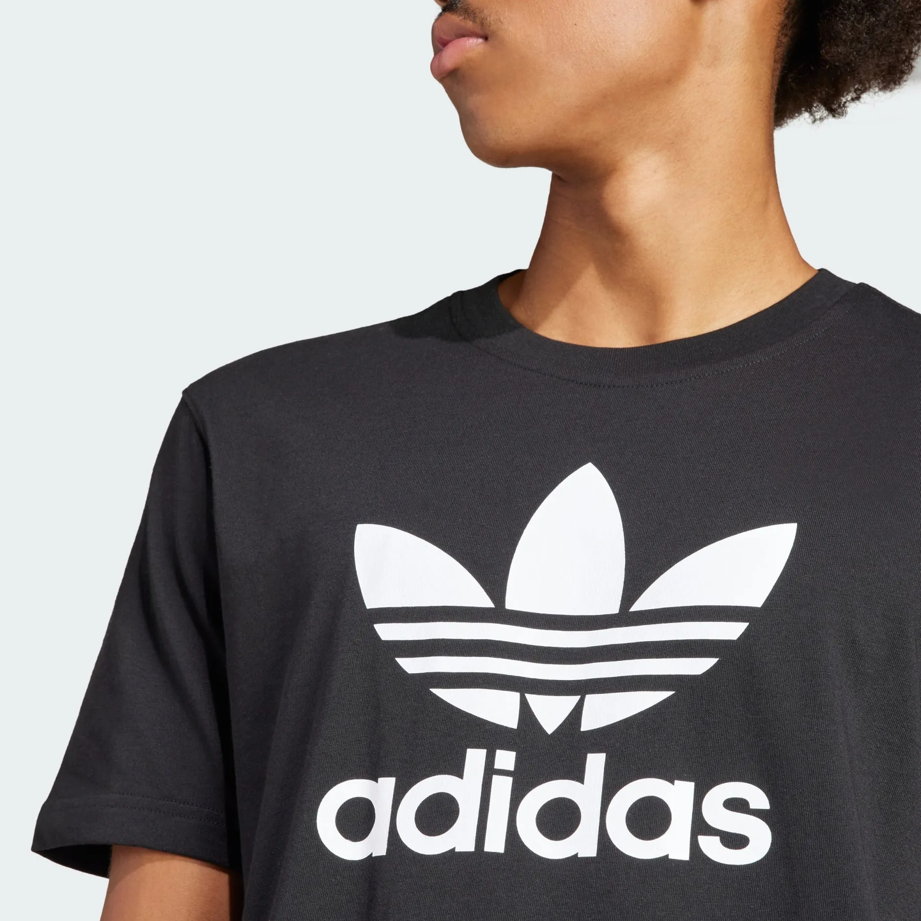 ADIDAS ADICOLOR TREFOIL T-SHIRT - BLACK