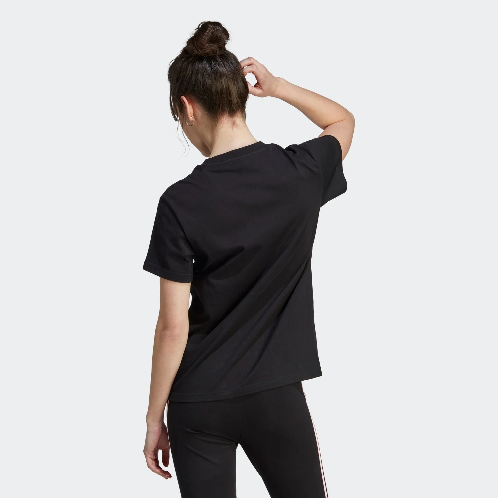 ADIDAS FLORAL GRAPHIC T-SHIRT - BLACK