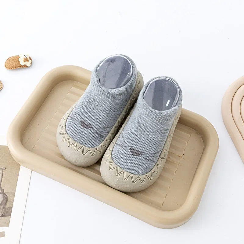 Baby Cartoon Print Soft Rubber Sole Booties