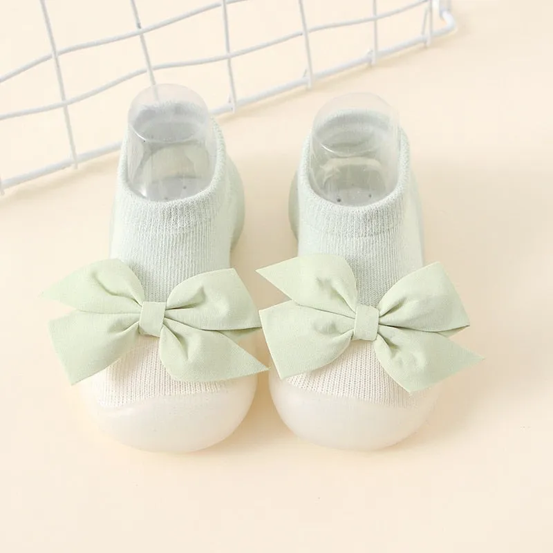 Baby Cartoon Print Soft Rubber Sole Booties