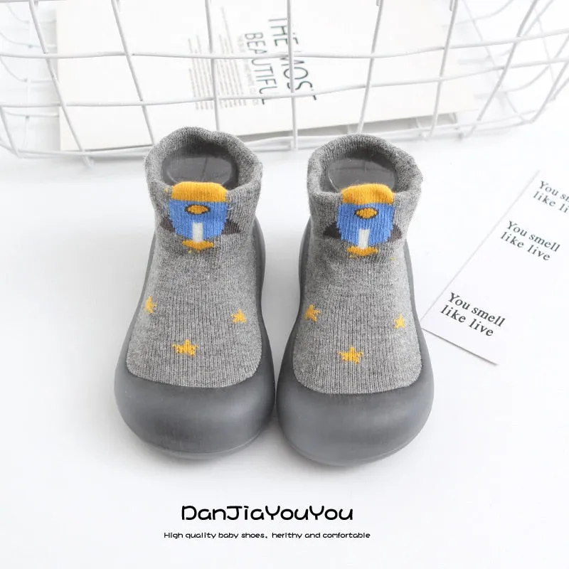 Baby Cartoon Print Soft Rubber Sole Booties