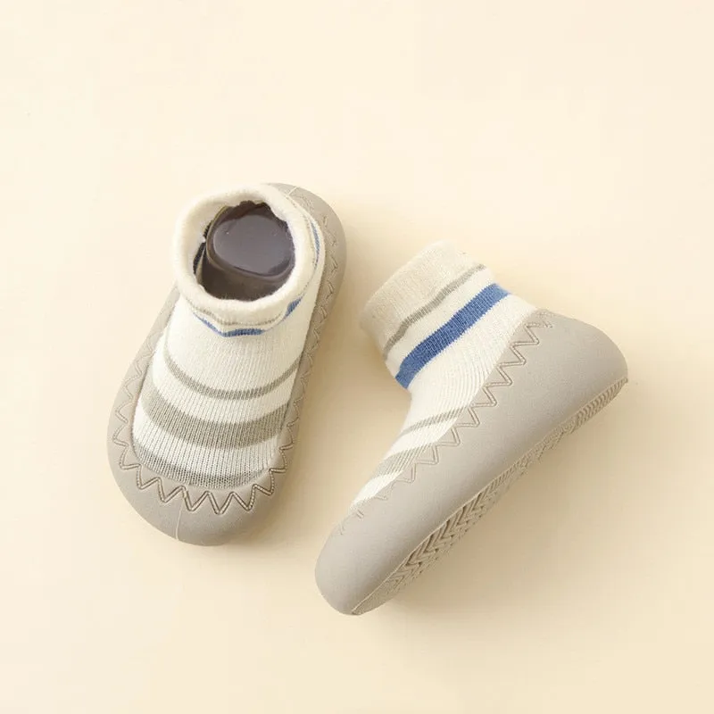 Baby Cartoon Print Soft Rubber Sole Booties