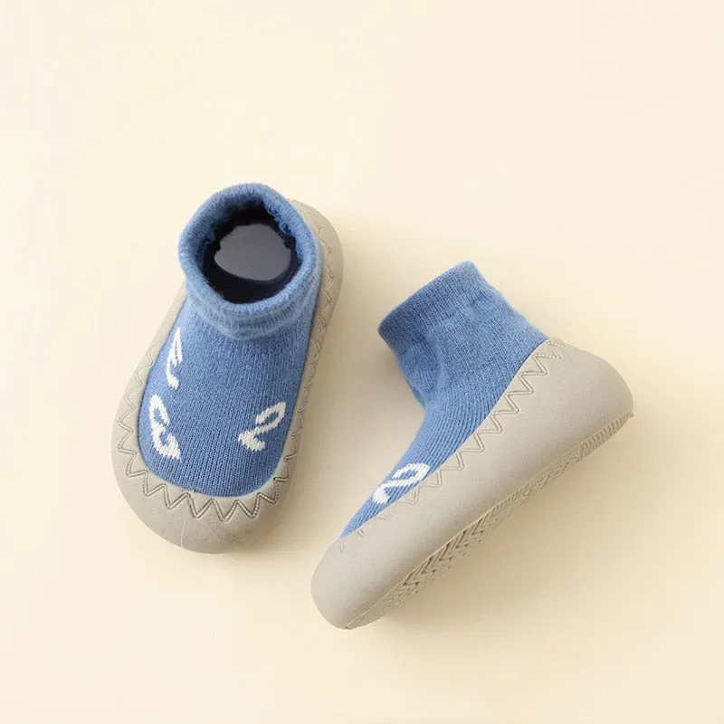 Baby Cartoon Print Soft Rubber Sole Booties