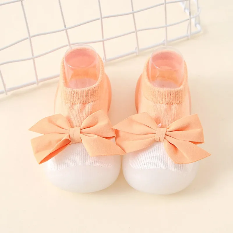 Baby Cartoon Print Soft Rubber Sole Booties
