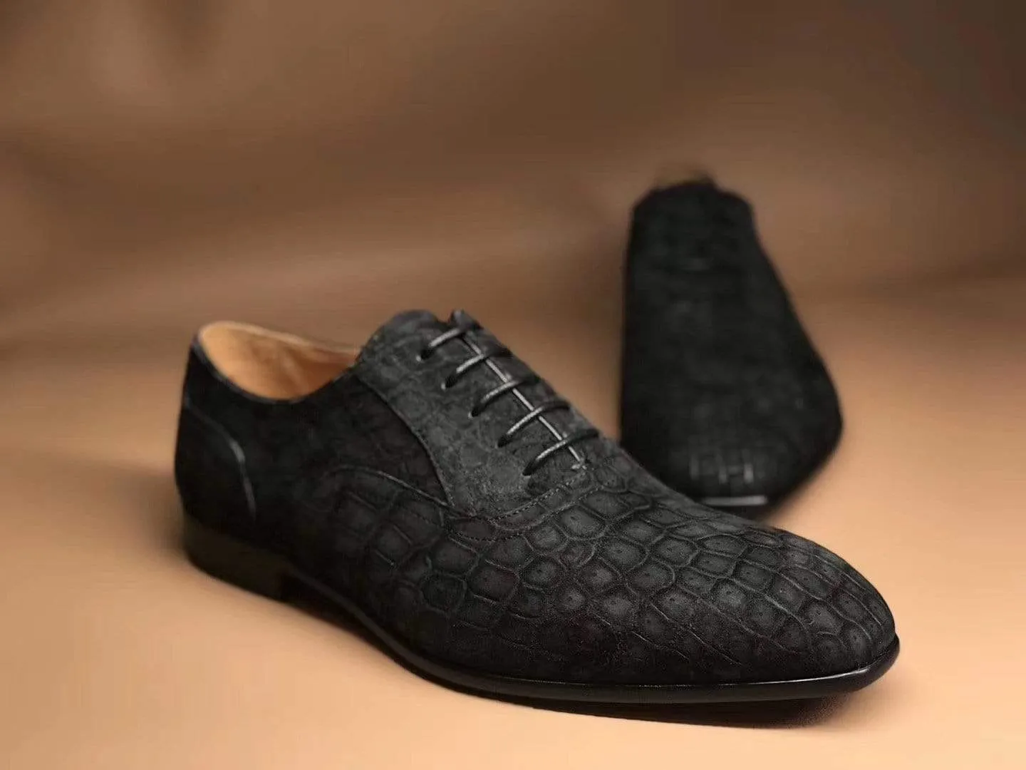 Crocodile Shoes Mens Sanded Crocodile Leather Derby Shoes, Grey