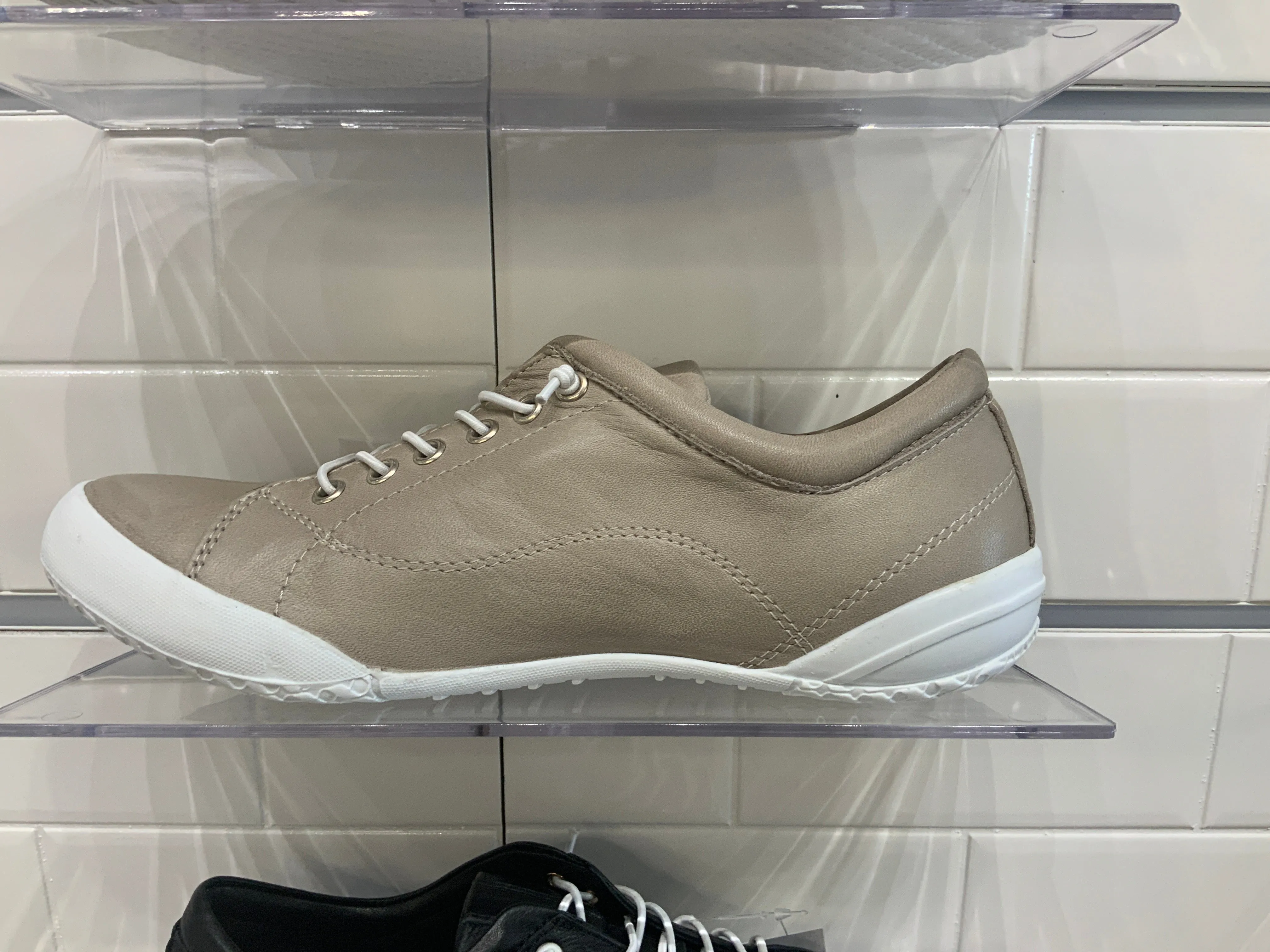 Gelato Tessa no tie Sneaker Shoes