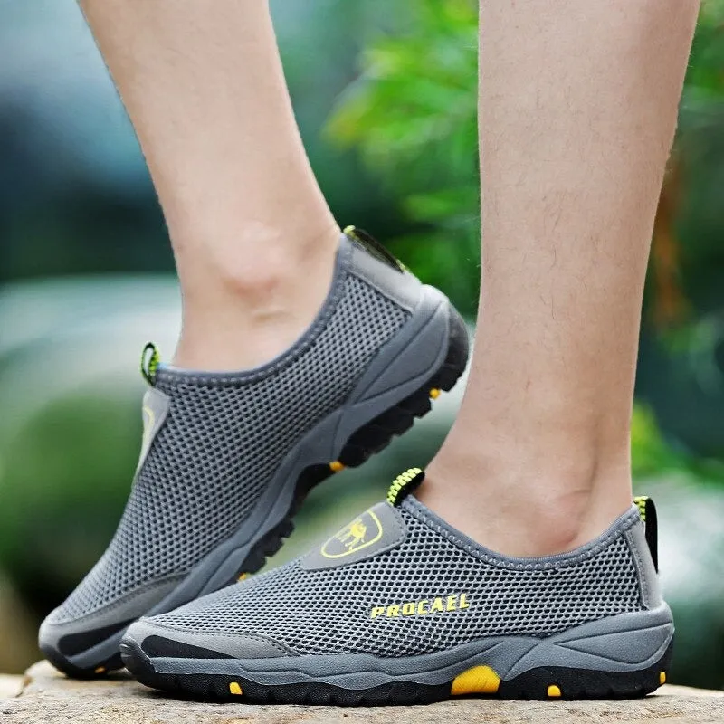 Mesh Shoes Men Sneakers Black Casual Men Loafers Outdoor Slip On Sneakers Men Water Male Footwear
