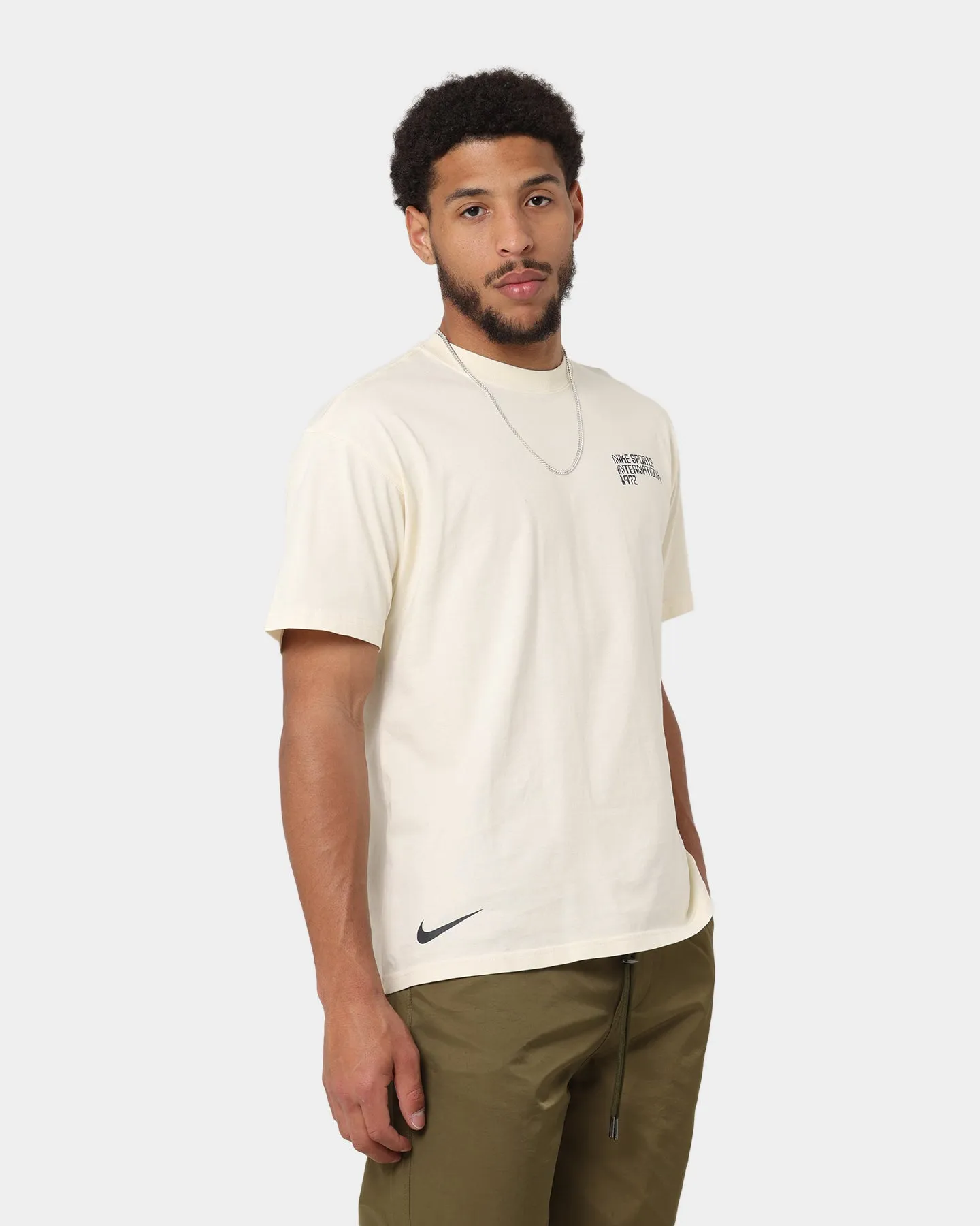 Nike Nike Sportswear Nike Circa Graphic T-Shirt Coconut Milk