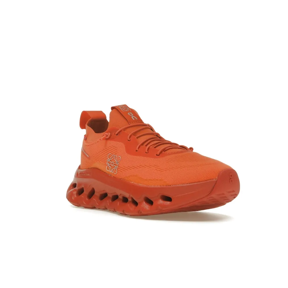 On Running Cloudtilt Loewe Orange