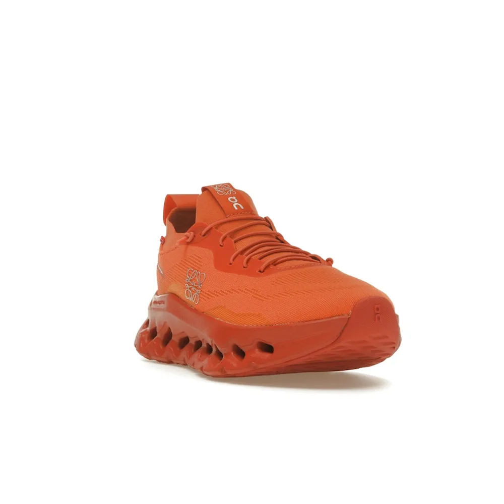 On Running Cloudtilt Loewe Orange