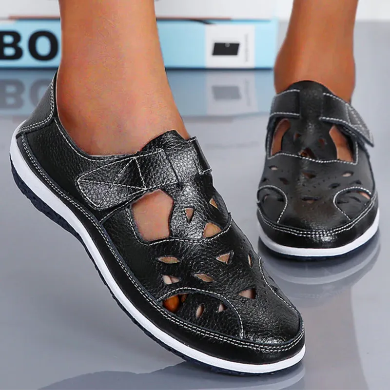 Owlkay Retro Soft Soled Hollow Sandals