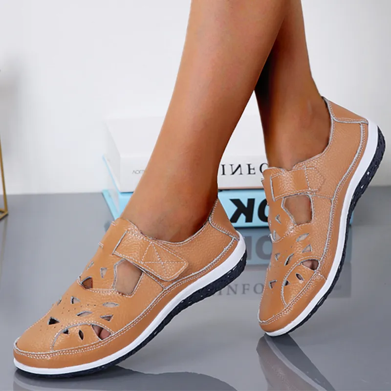 Owlkay Retro Soft Soled Hollow Sandals
