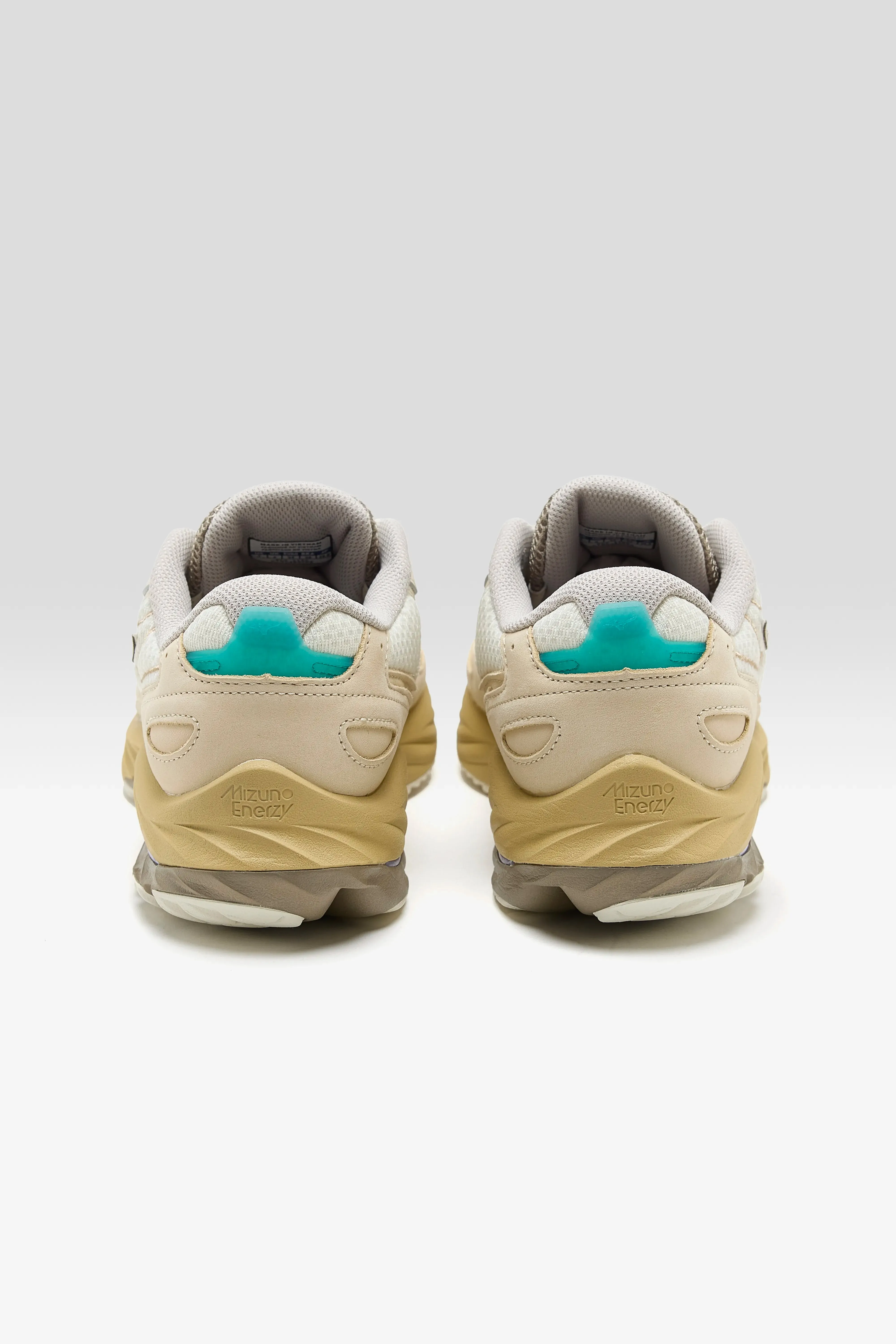 Wave Rider  Premium for Women  (251 / W / WHITE)