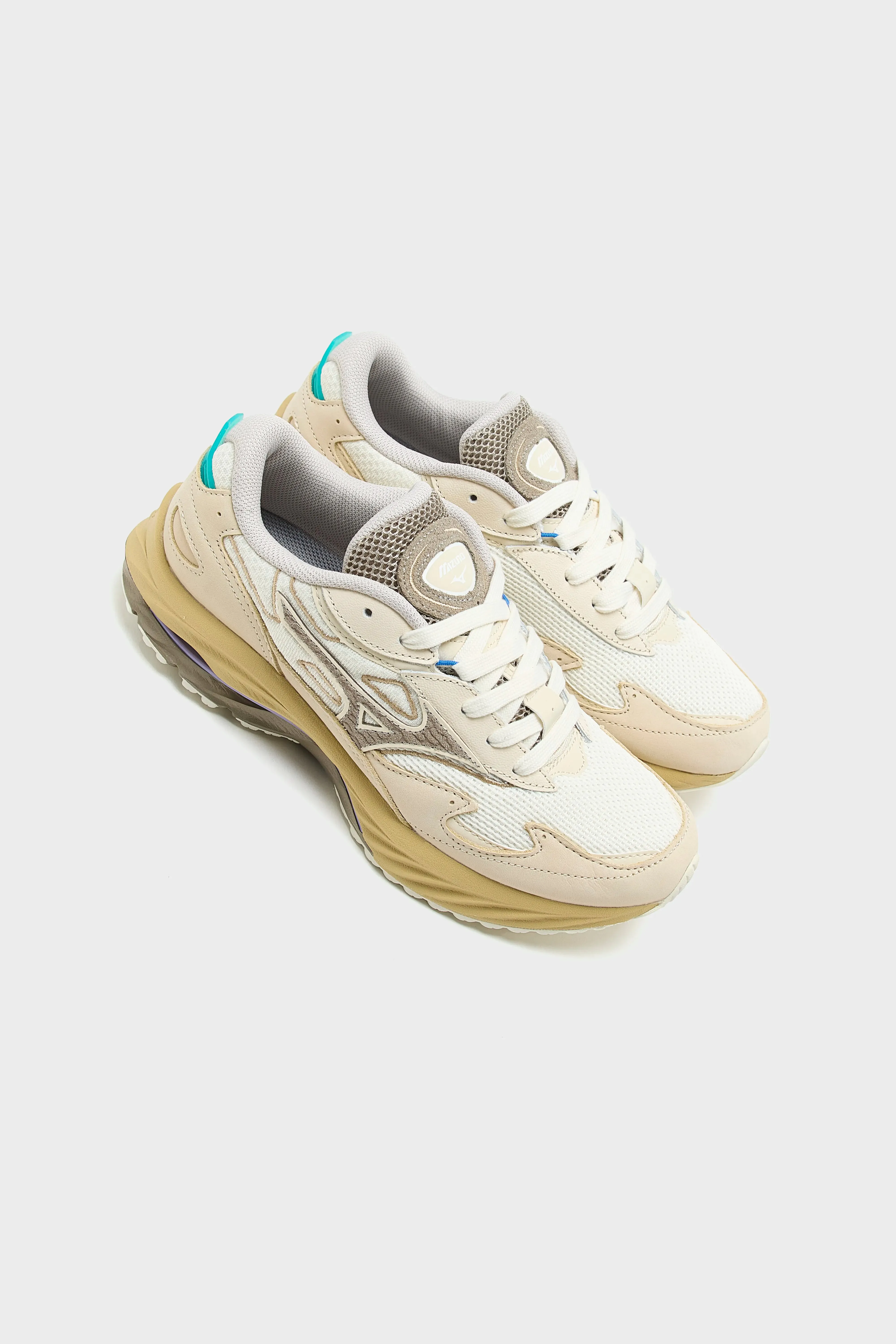 Wave Rider  Premium for Women  (251 / W / WHITE)