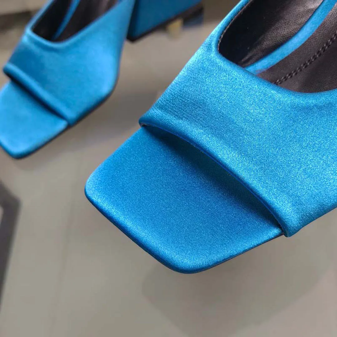 za 2024 Balanced heel